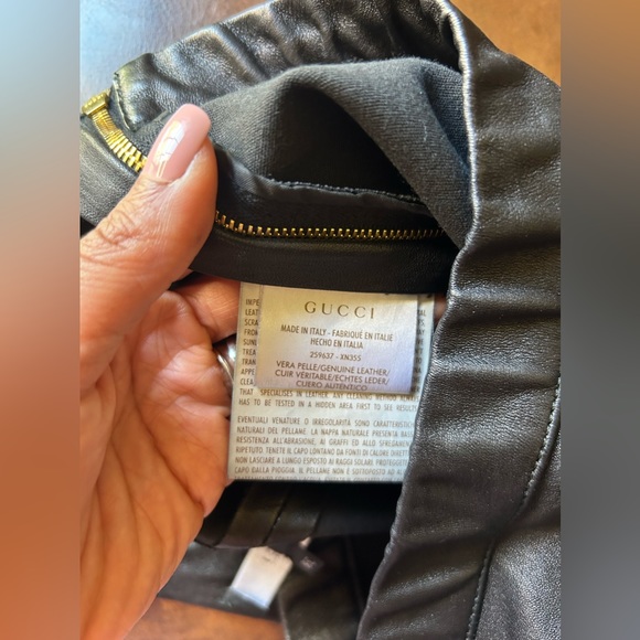 ‼️Excellent Condition‼️ GUCCI Gold Zip Genuine Leather Leggings - Picture 6 of 8